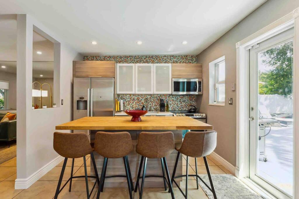 Private Oasis With Pool Near Beaches, Dining & Las Olas Fort Lauderdale Dış mekan fotoğraf
